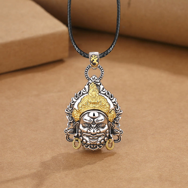 Buddha Stones Amuleto Dio della Ricchezza Giallo Rame Fortuna Collana Pendente