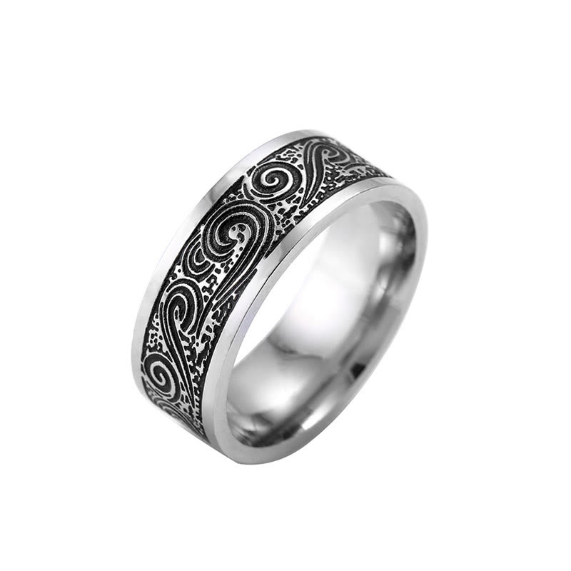 Anello in acciaio al titanio con motivo inciso a onde vintage e nuvole di buon auspicio - image 4
