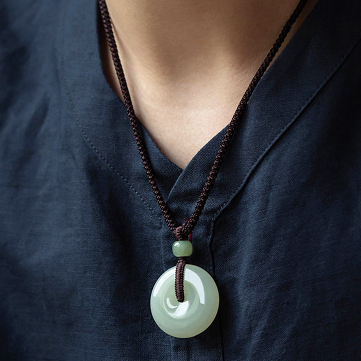 Collana Buddha Stones con fibbia per la pace, fortuna e prosperità