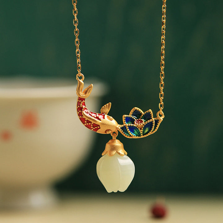 Collana con ciondolo di protezione in rame con pesce koi in giada bianca e Buddha Stones - Giada bianca (Protezione ♥ Felicità) - image 0