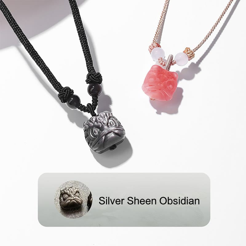 Collana con ciondolo di protezione leone danzante in agata rossa e ossidiana lucida in argento naturale Buddha Stones