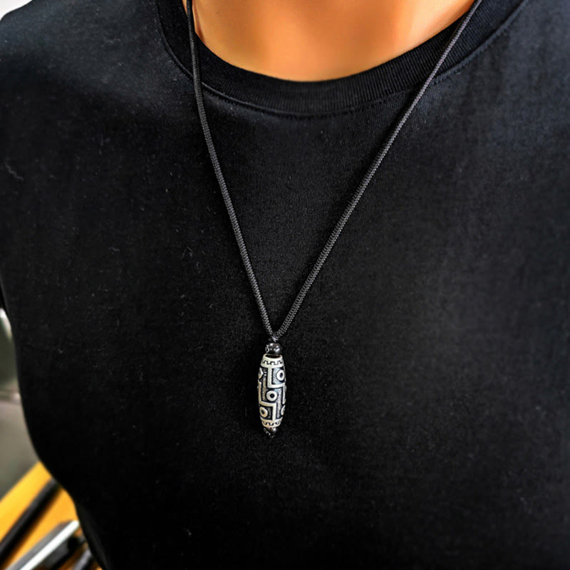 Buddha Stones Tibet Perline Dzi a nove occhi Modello Rame Nuvole di buon auspicio Collana con ciondolo di ricchezza