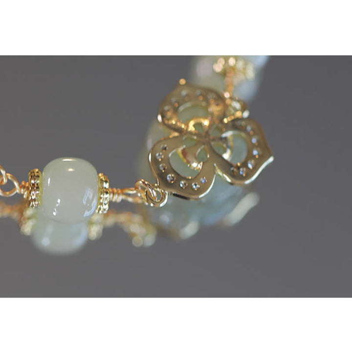Bracciale con catena portafortuna in giada Hetian placcata in oro 14K con fiore rosa Buddha Stones