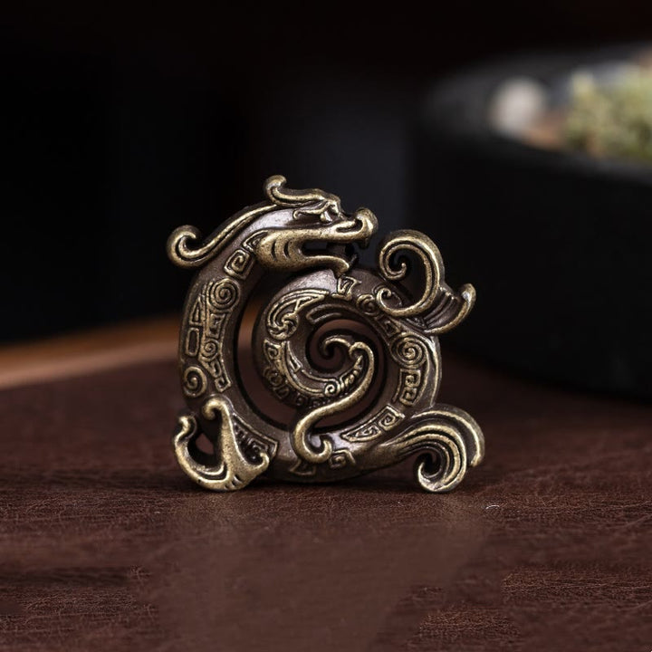 Buddha Stones Mini Auspicious Dragon Pattern Meditazione in lega di zinco Piccolo bruciatore di incenso