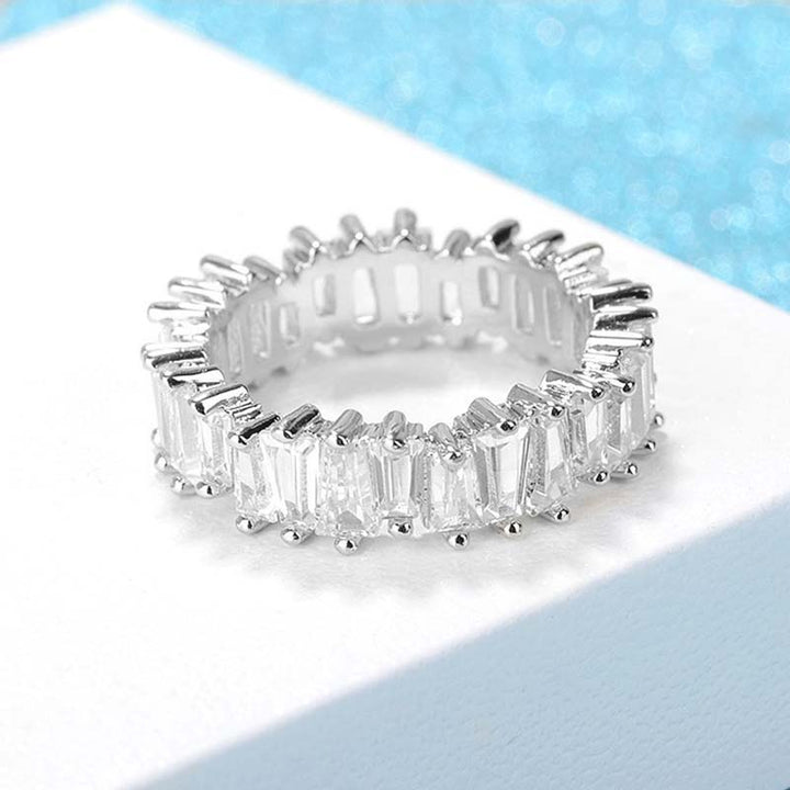 Anello di ricchezza in rame con motivo semplice