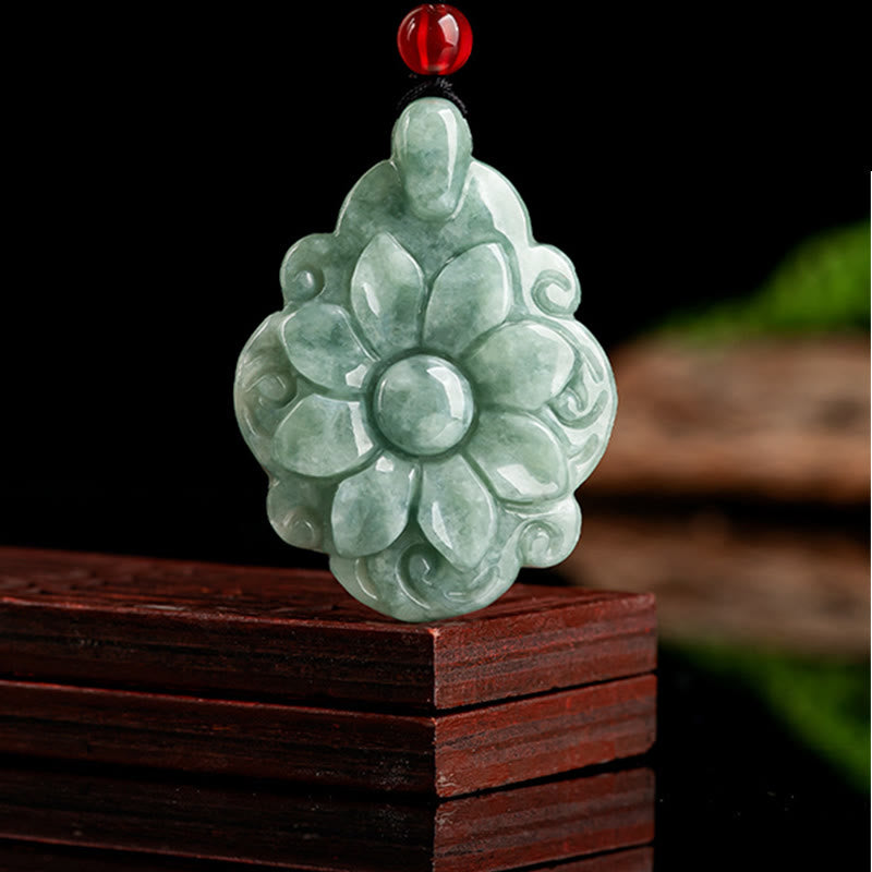 Buddha Stones Collana con ciondolo portafortuna con motivo floreale Kalanchoe blossfeldiana in giada naturale