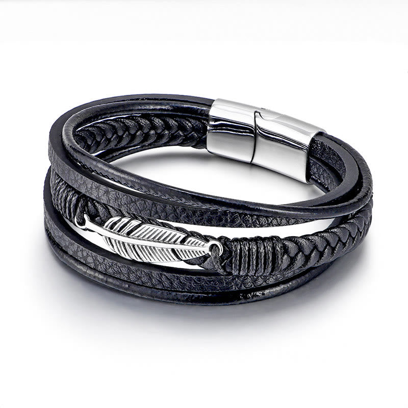 Bracciale con fibbia magnetica intrecciata in acciaio al titanio e pelle multistrato con motivo a piume Buddha Stones