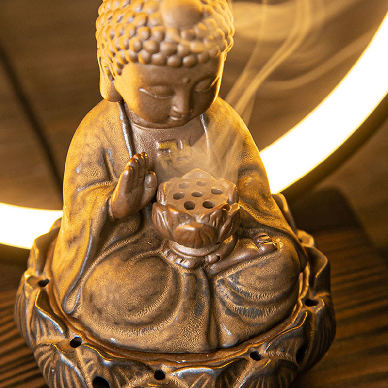 Buddha Stones Buddha Lotus Fontana di fumo a riflusso Bruciatore di incenso di benedizione in ceramica con decorazione luminosa