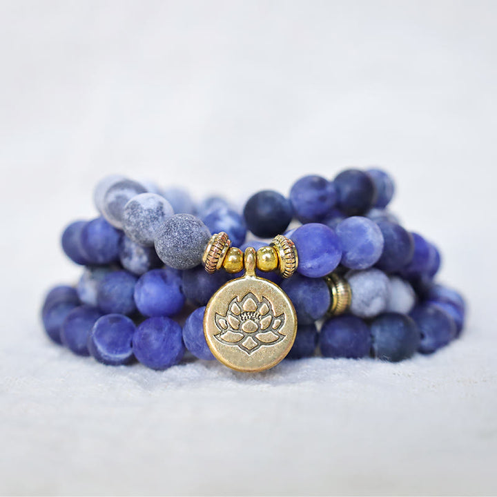 Buddha Stones 108 Braccialetto con ciondolo di loto in perline di Mala in diaspro Picasso naturale e pietra blu
