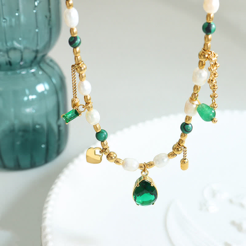 Collana con ciondolo in perle e zirconi turchese calmo