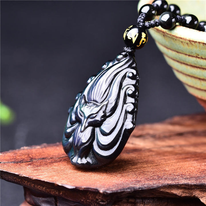 Buddha Stones Ossidiana arcobaleno naturale Volpe a nove code Collana di pace interiore Ciondolo con perline