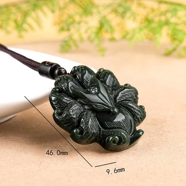 Collana con ciondolo a forma di volpe a nove code in giada ciano di Hetian