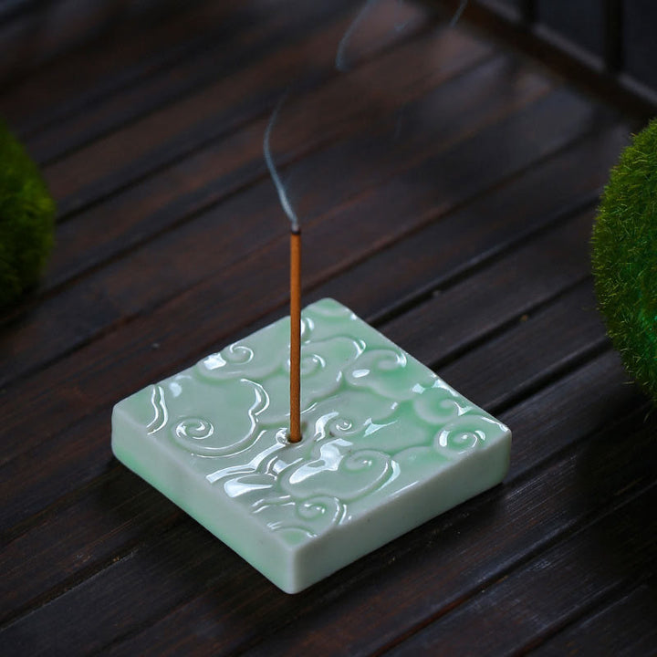 Buddha Stones Mini Nuvole di Buon Auspicio Design Bastoncino di Guarigione Ceramica Piccolo Bruciatore di Incenso Decorazione
