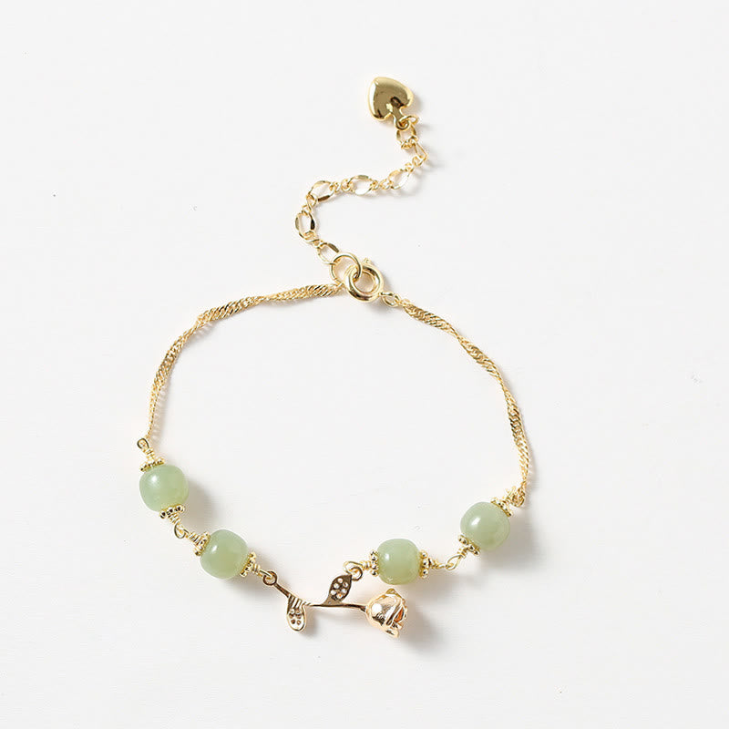 Bracciale con catena portafortuna in giada Hetian placcata in oro 14K con fiore di rosa dorata e Buddha Stones