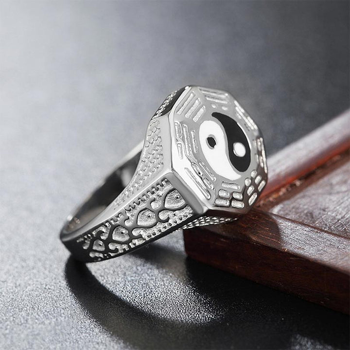 Anello portafortuna in rame con simbolo Yin Yang