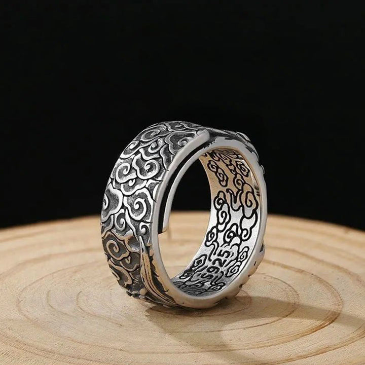 Anello di ricchezza con amuleto di nuvole di buon auspicio Guan Gong