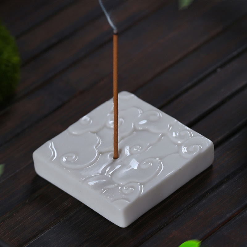 Buddha Stones Mini Nuvole di Buon Auspicio Design Bastoncino di Guarigione Ceramica Piccolo Bruciatore di Incenso Decorazione