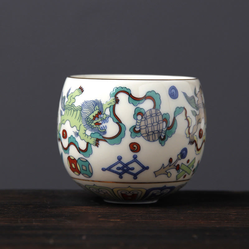Buddha Stones Vintage Prugna Fiore Pino Bambù Fenice Kirin Leone Danzante Tazza da Tè in Ceramica Tazze da Tè