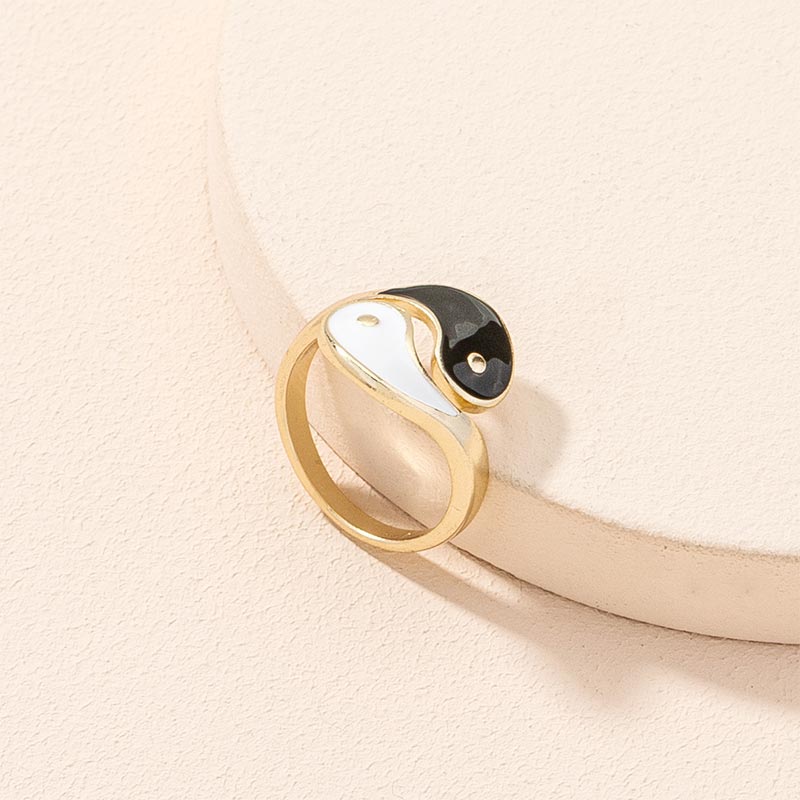 Anello di coppia regolabile con simbolo Yin Yang e benedizione
