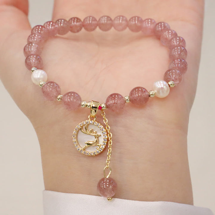 Braccialetto di guarigione con ciondolo a forma di carattere Fu, con ciondolo a forma di coda di pesce , con perle di quarzo fragola e alce sorridente