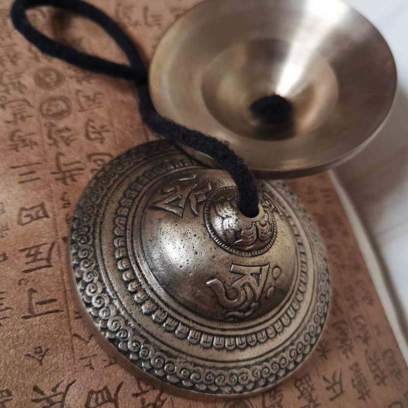 Buddha Stones Campana Tingsha Tibetana Nuvola di Buon Auspicio Sei Vere Parole Rame Ricchezza Decorazione