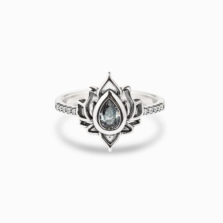 Anello di protezione con benedizione in zircone e loto in argento sterling Buddha Stones - image 3