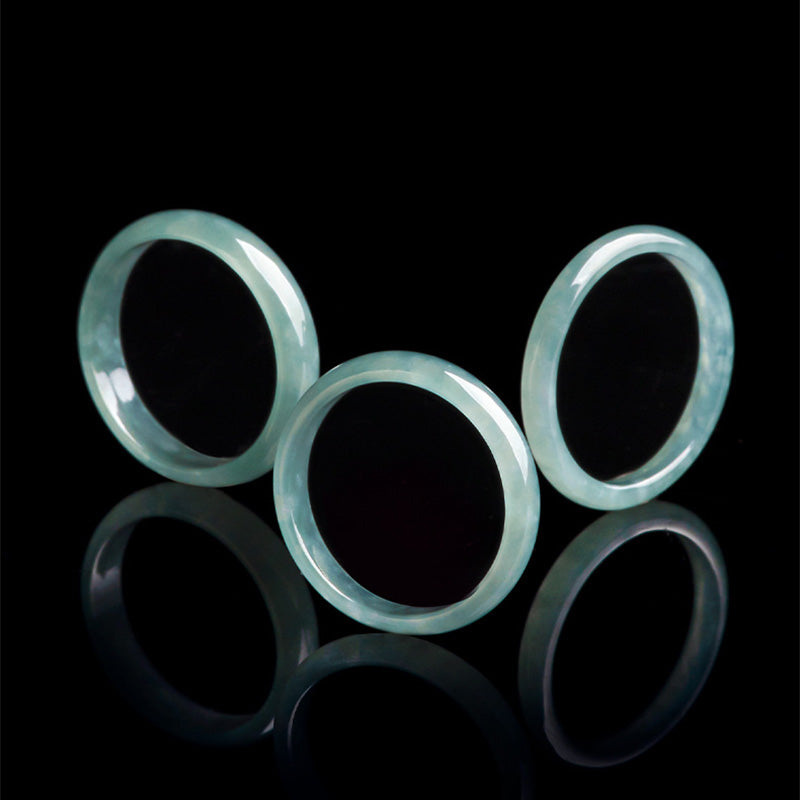 Anello di protezione della prosperità in giada naturale Buddha Stones