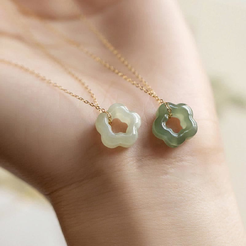 Collana con ciondolo con ciondolo floreale in giada ciano Buddha Stones , delicata giada Hetian - image 1