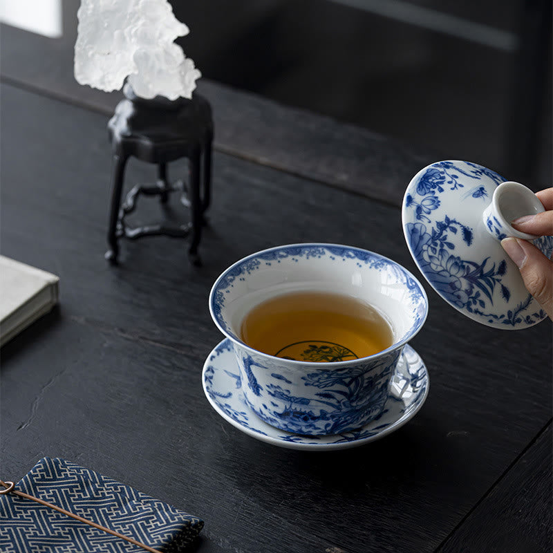 Buddha Stones Blu e Bianco Porcellana Loto Koi Pesce Danza del Leone Anguria Ceramica Gaiwan Sancai Tazza da Tè Kung Fu Tazza da Tè e Piattino con Coperchio 300ml