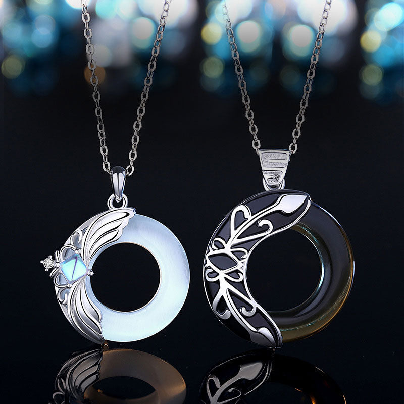 Collana con ciondolo guarigione portafortuna in rame Love Wings