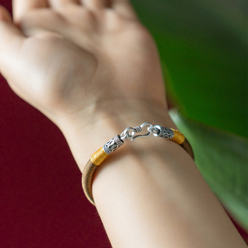 Bracciale intrecciato con amuleto Buddha Stones fatto a mano con nodo di King Kong, protezione dalla fortuna - image 9