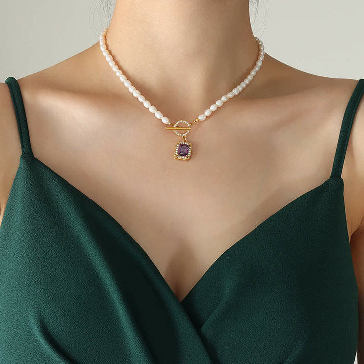 Collana con ciondolo con ciondolo di perle e zirconi della ricchezza