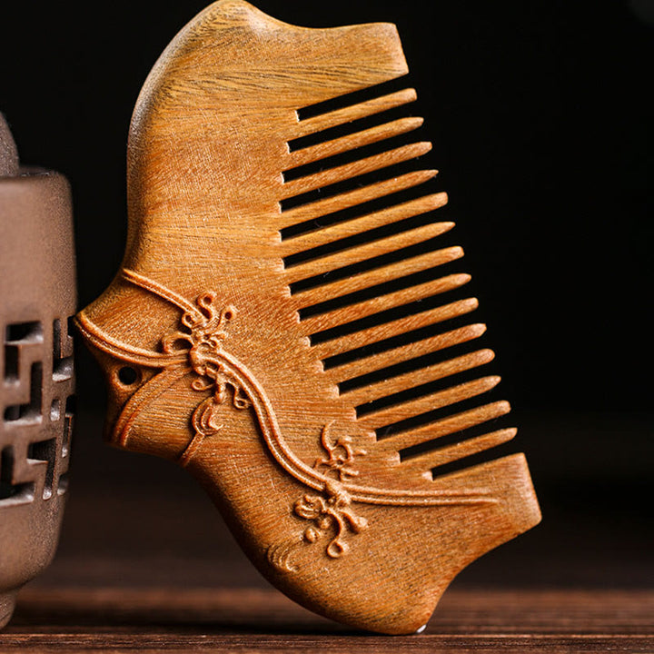 Pettine lenitivo inciso con motivo floreale in legno di sandalo verde Buddha Stones