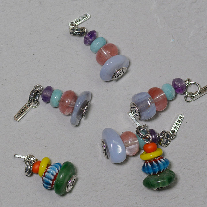 Collana con ciondolo calmante in labradorite con vari cristalli e Buddha Stones Zen Cairn - image 3