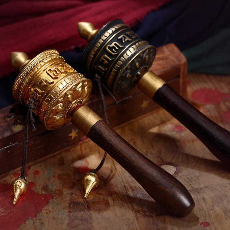 Ruota di preghiera tibetana Sei parole vere Decorazione di meditazione in rame - image 0