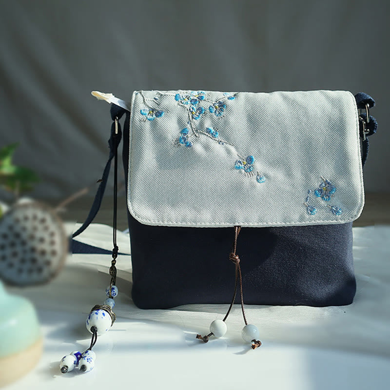 Borsa a tracolla in tela con fiori di prugna ricamati a mano , Buddha Stones, borsa a tracolla