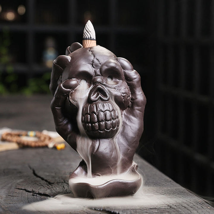 Buddha Stones Halloween Skull con mano fantasma Decorazione bruciatore di incenso spirituale in argilla viola