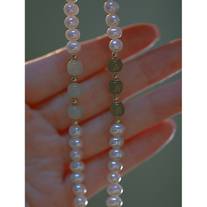 Braccialetto a catena con perle di sincerità in giada bianca e giada ciano di Hetian, placcato in oro 14K