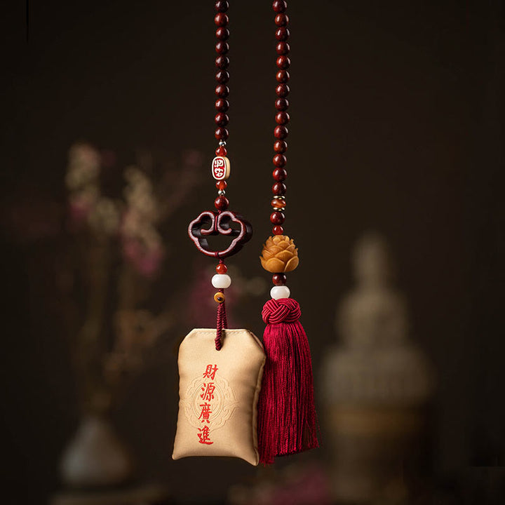 Buddha Stones tibetane piccole foglie di sandalo rosso loto cinabro bustina protezione nappa auto decorazione appesa