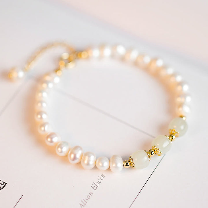 Braccialetto a catena con perle di sincerità in giada bianca e giada ciano di Hetian, placcato in oro 14K